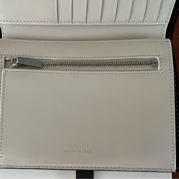 Celine bicolor strap walllet, size medium - Picture 4 of 5